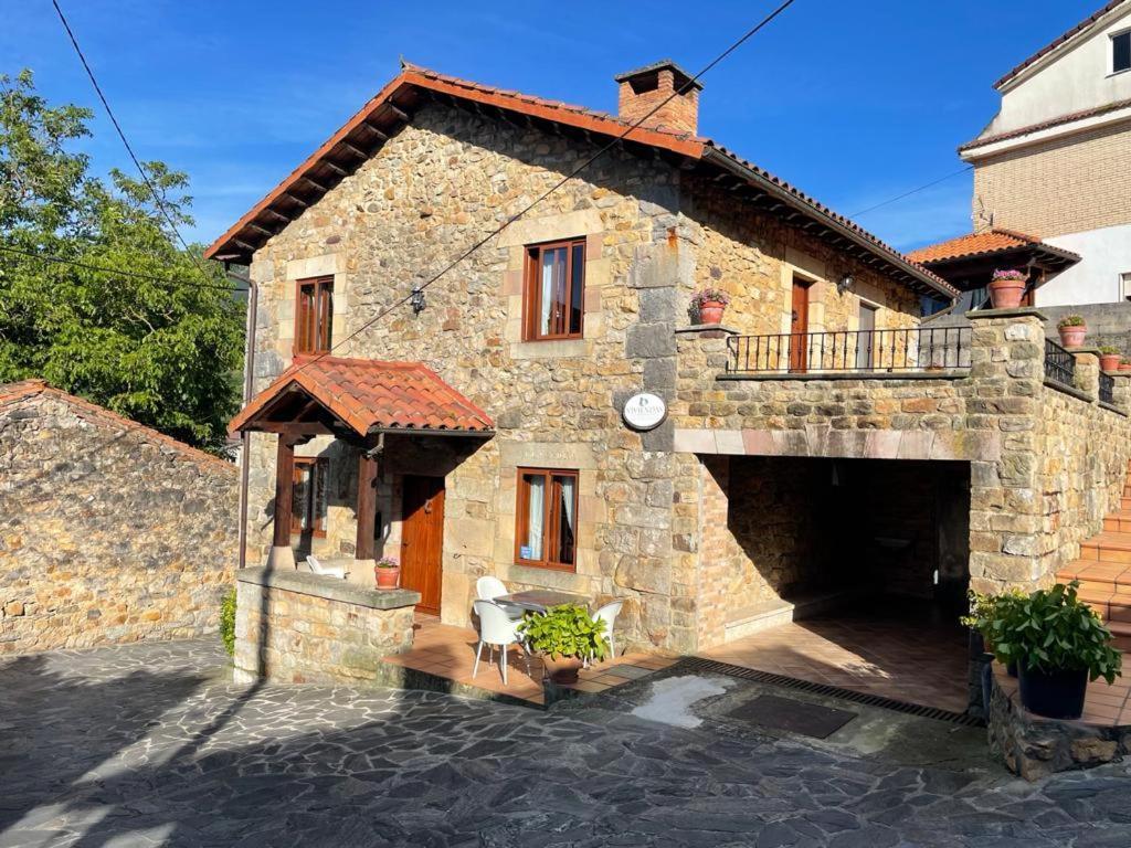 Apartamentos Rurales La Casa Vieja De Alceda Exteriör bild