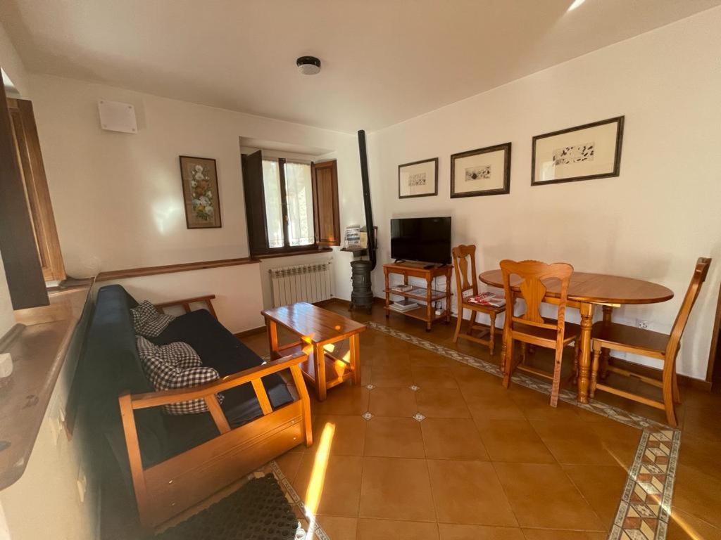 Apartamentos Rurales La Casa Vieja De Alceda Exteriör bild