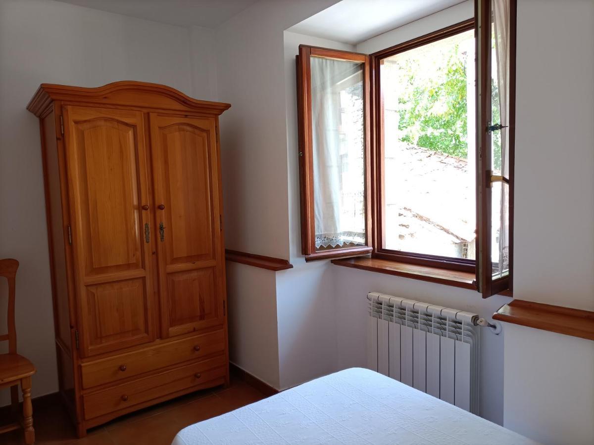 Apartamentos Rurales La Casa Vieja De Alceda Exteriör bild