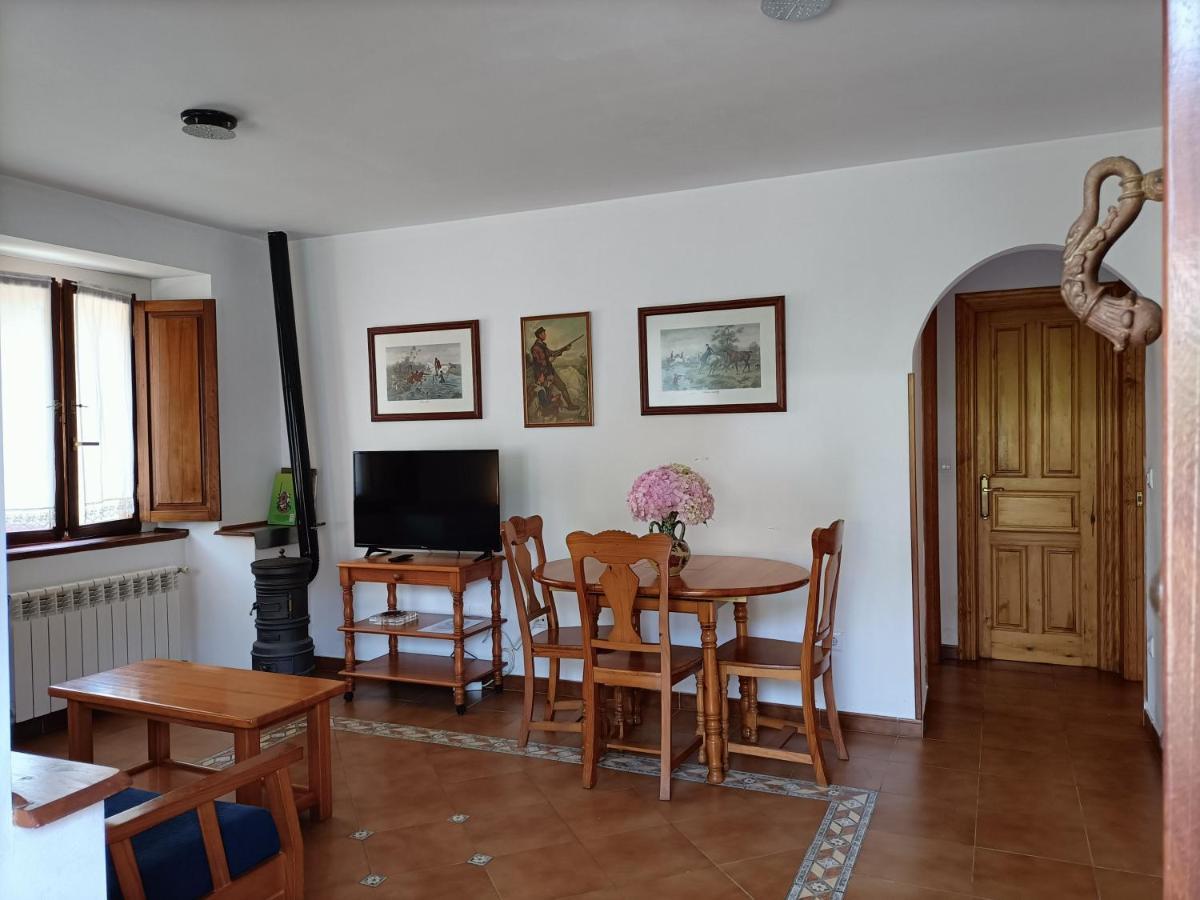 Apartamentos Rurales La Casa Vieja De Alceda Exteriör bild