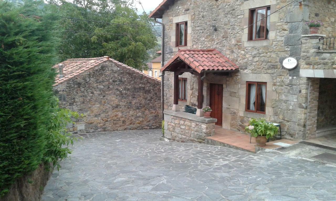 Apartamentos Rurales La Casa Vieja De Alceda Exteriör bild